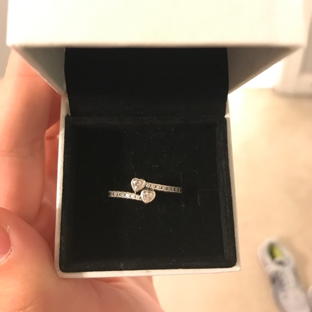 Pandora Ring